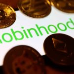 SEC Sends Wells Notice To Robinhood Over US Crypto Business, Shares Plunge 7%